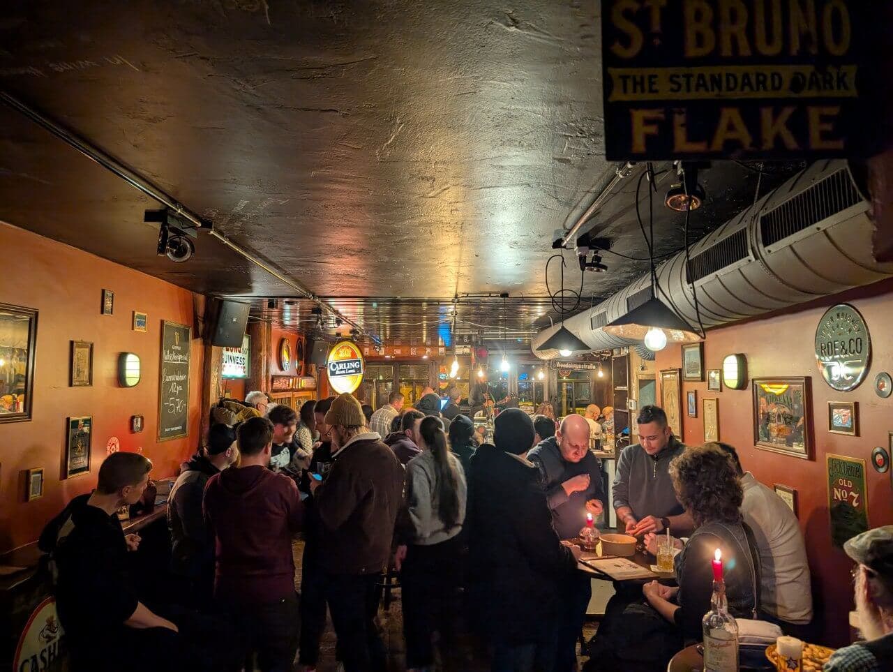 Blick auf die Bar im Irish Pub St. Wendel